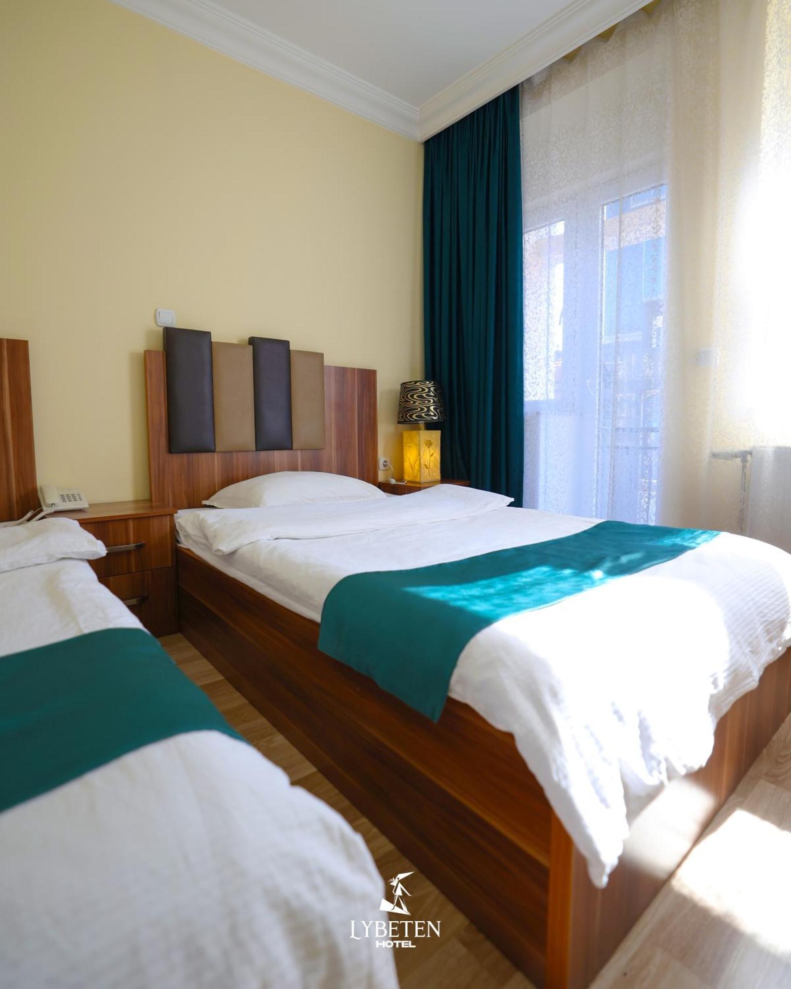 Hotel Lybeten フェリザイ エクステリア 写真