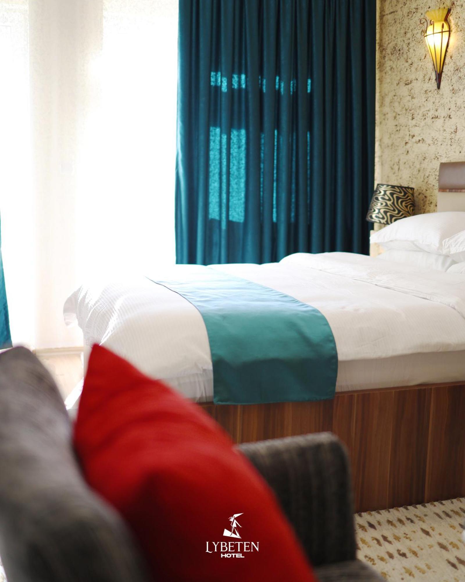 Hotel Lybeten フェリザイ エクステリア 写真