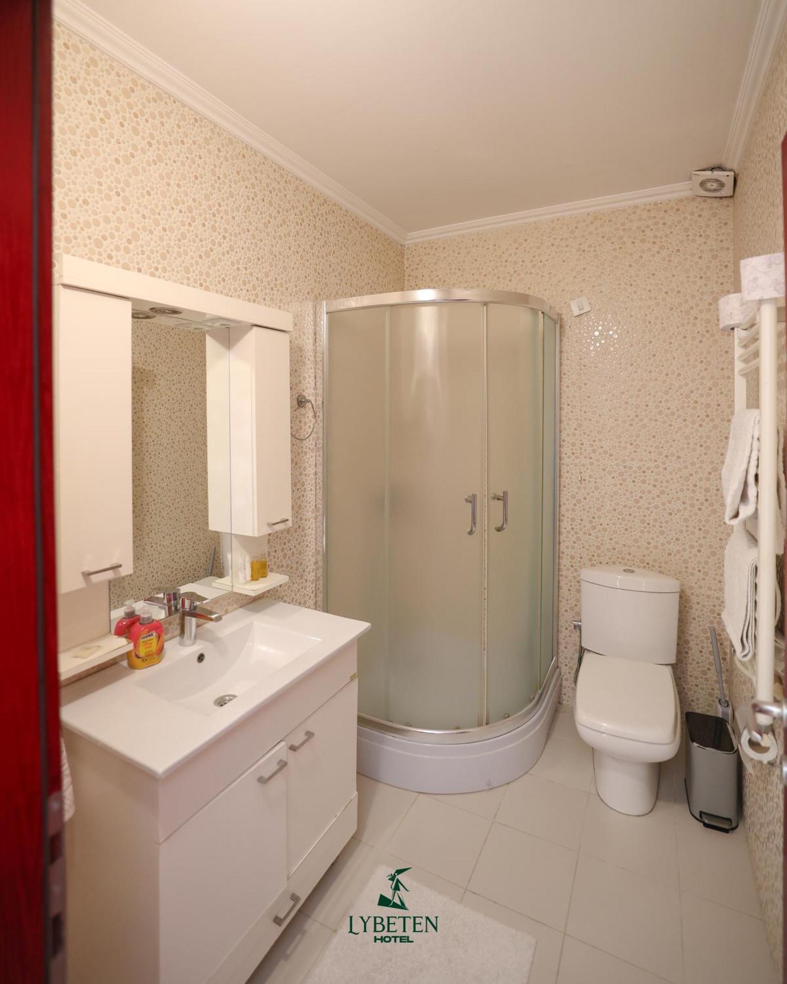 Hotel Lybeten フェリザイ エクステリア 写真