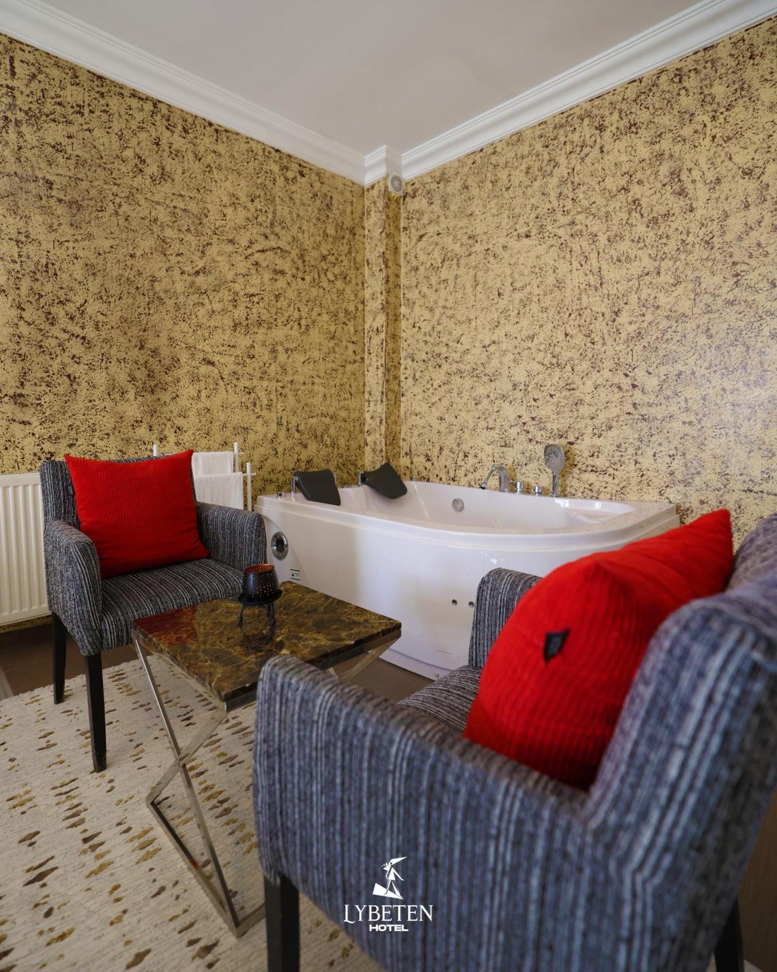Hotel Lybeten フェリザイ エクステリア 写真