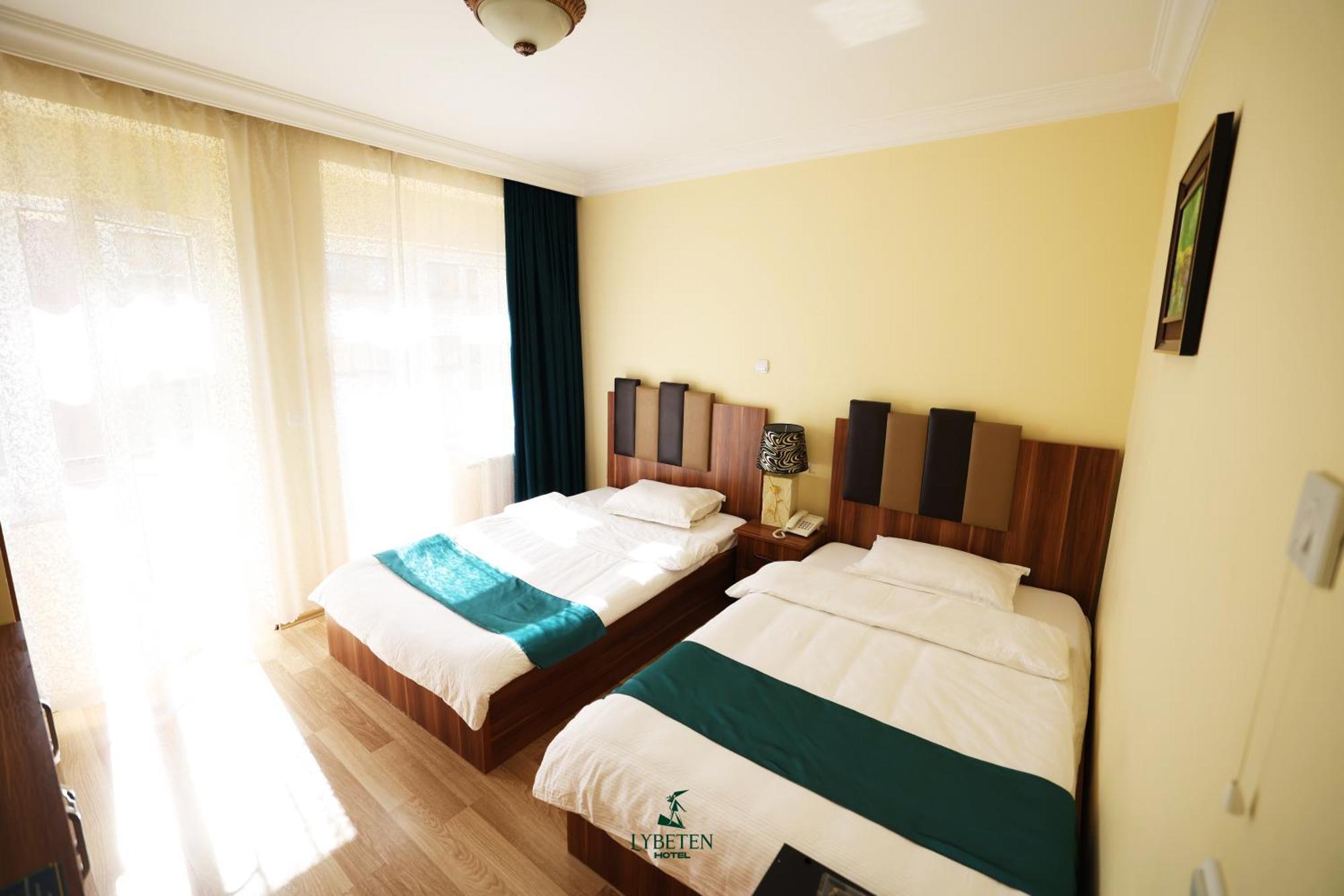 Hotel Lybeten フェリザイ エクステリア 写真