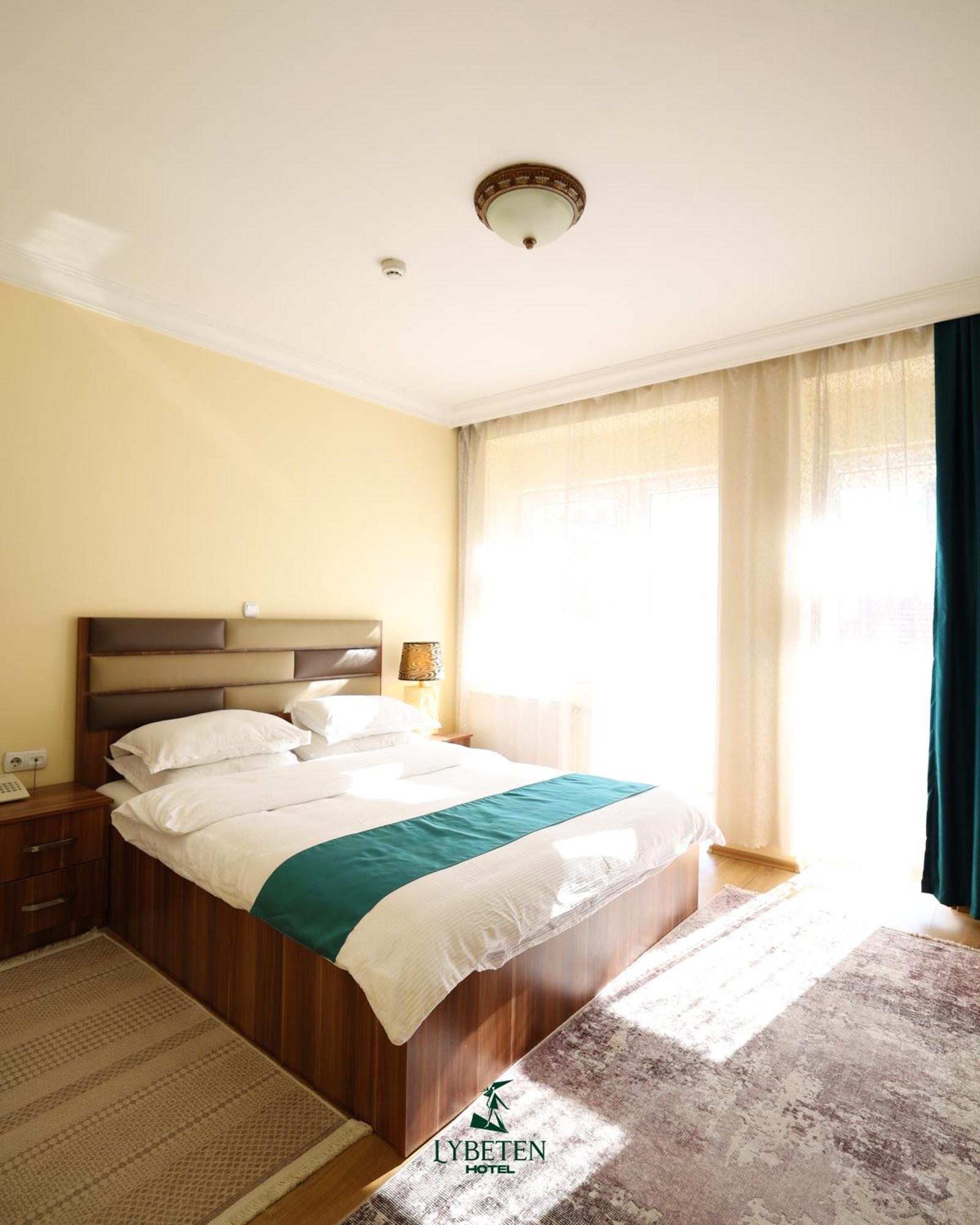 Hotel Lybeten フェリザイ エクステリア 写真